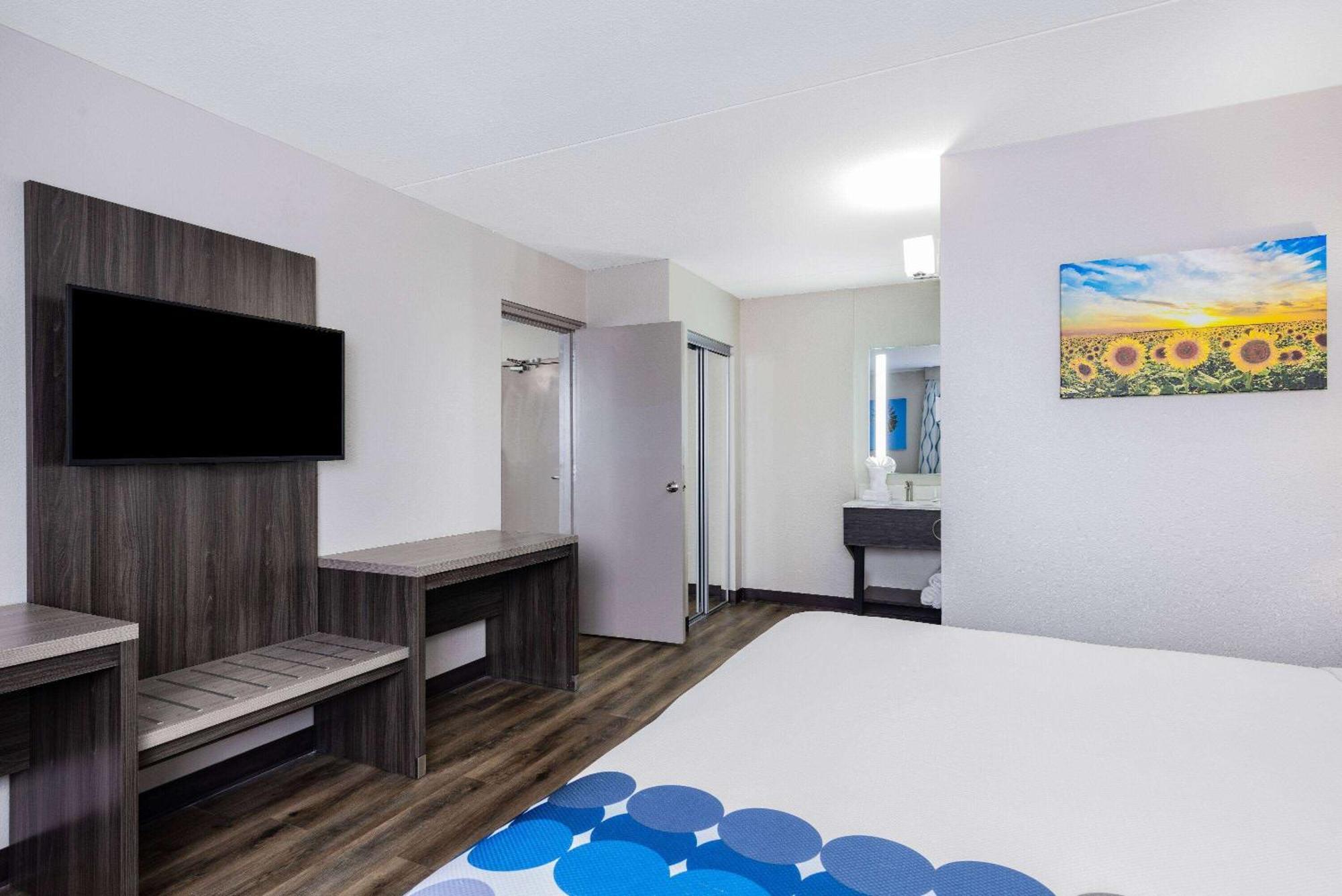 Wingate By Wyndham Wichita Airport Hotell Eksteriør bilde
