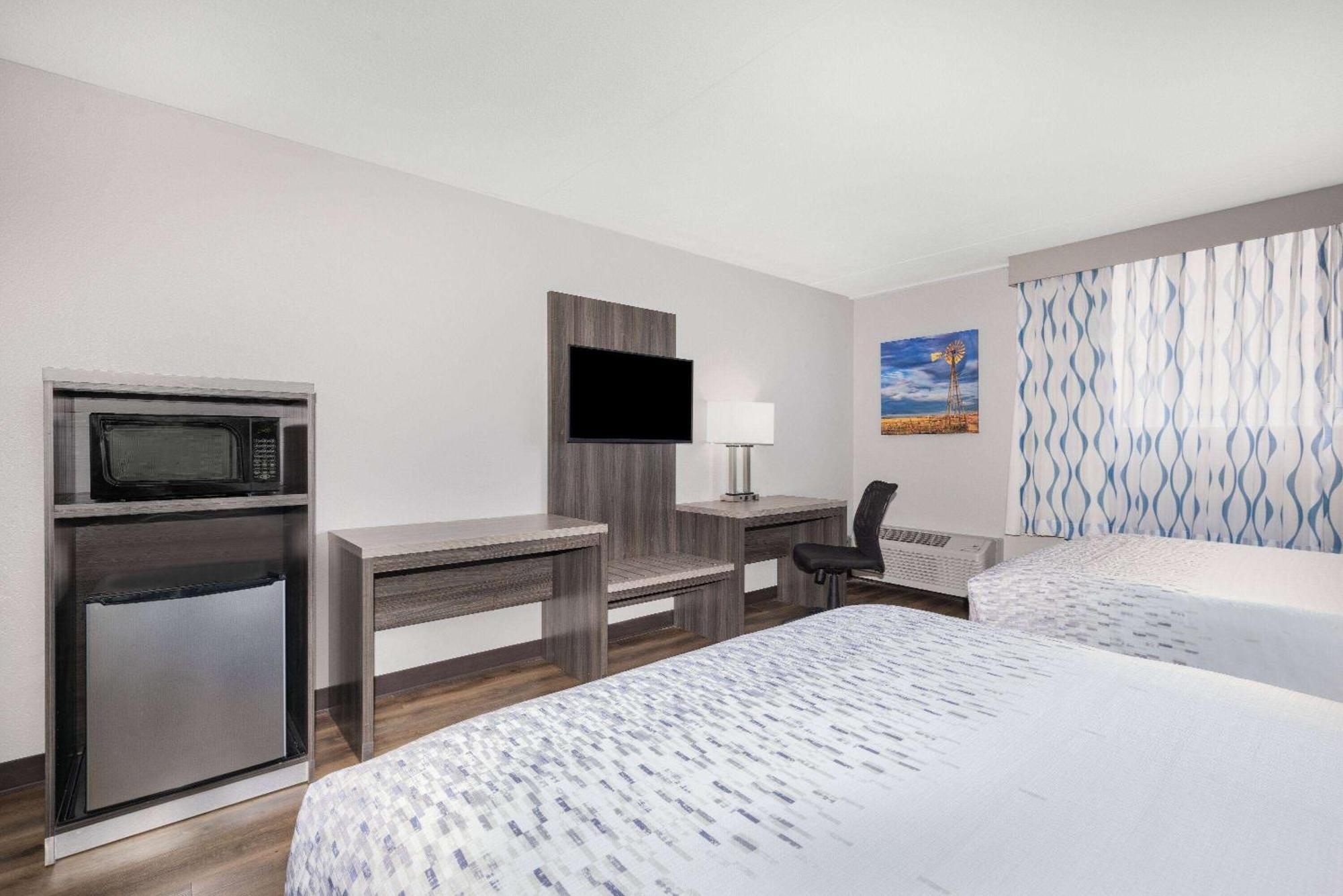 Wingate By Wyndham Wichita Airport Hotell Eksteriør bilde