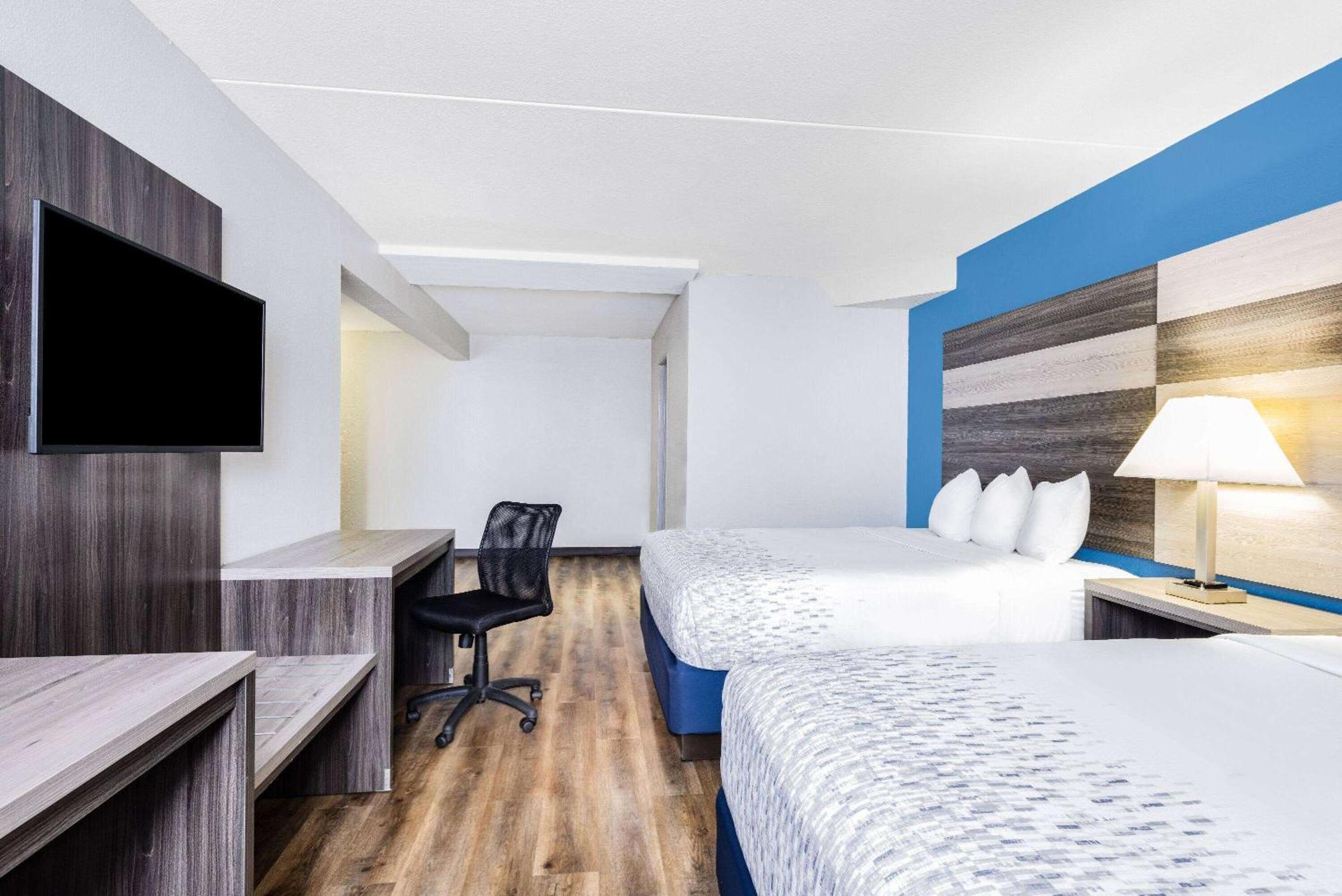 Wingate By Wyndham Wichita Airport Hotell Eksteriør bilde