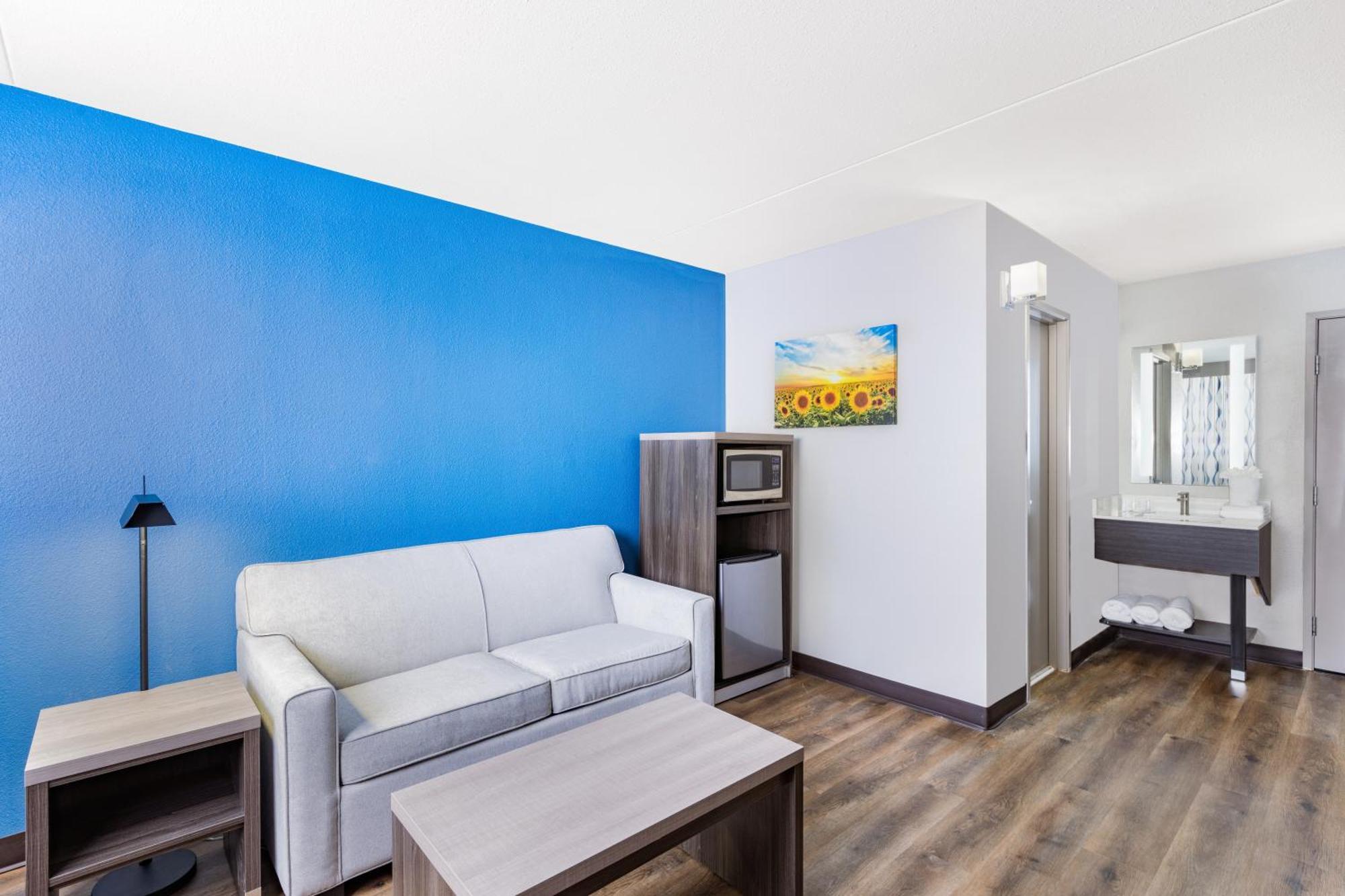 Wingate By Wyndham Wichita Airport Hotell Eksteriør bilde
