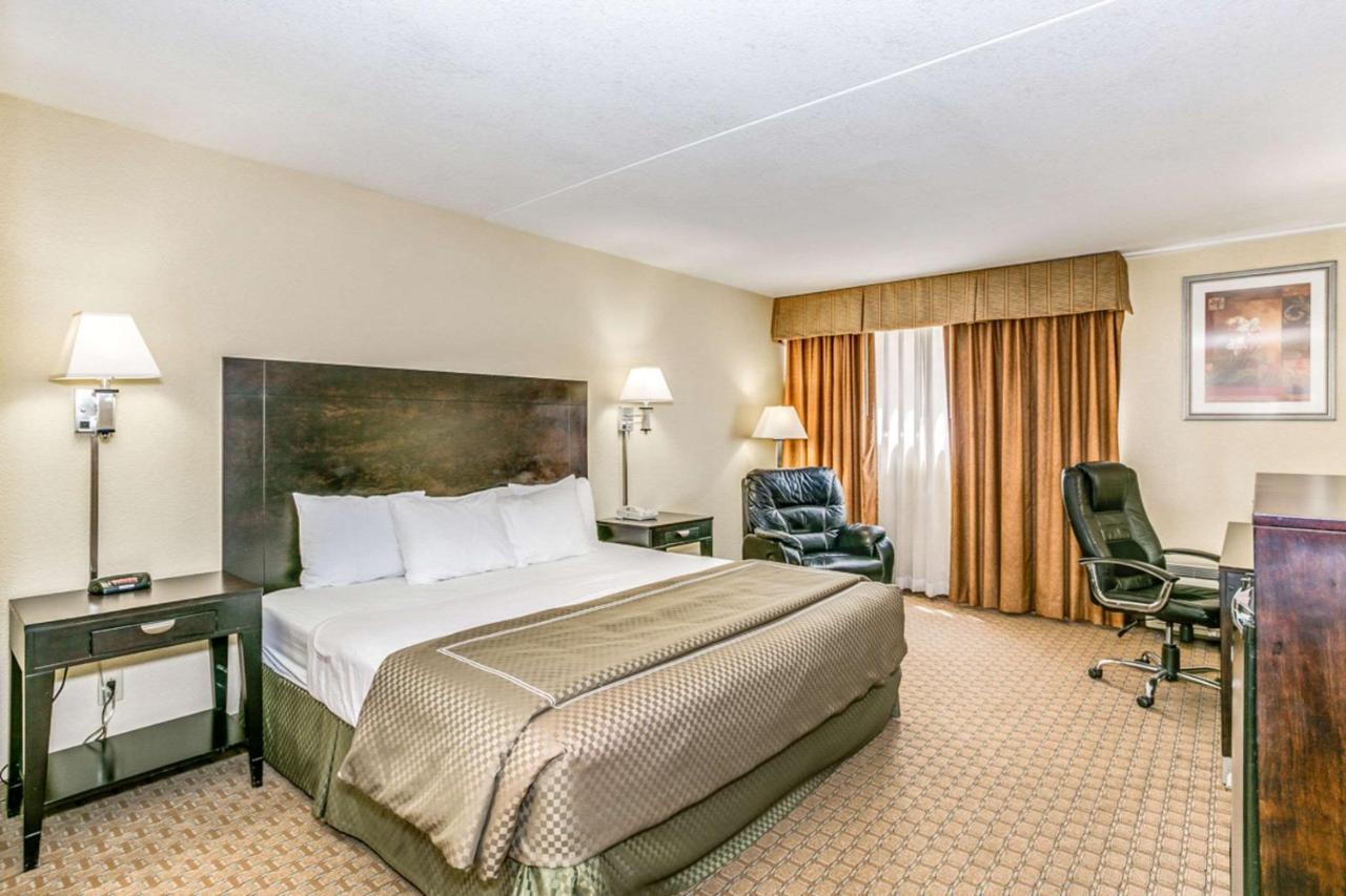 Wingate By Wyndham Wichita Airport Hotell Eksteriør bilde